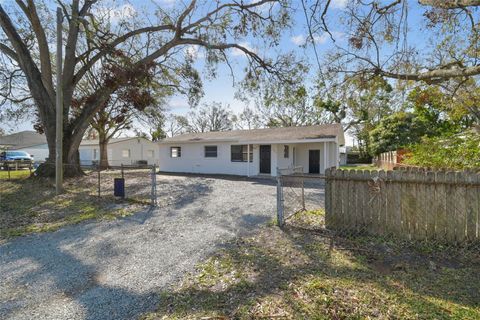 A home in TAMPA