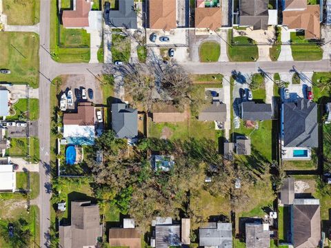 A home in TAMPA