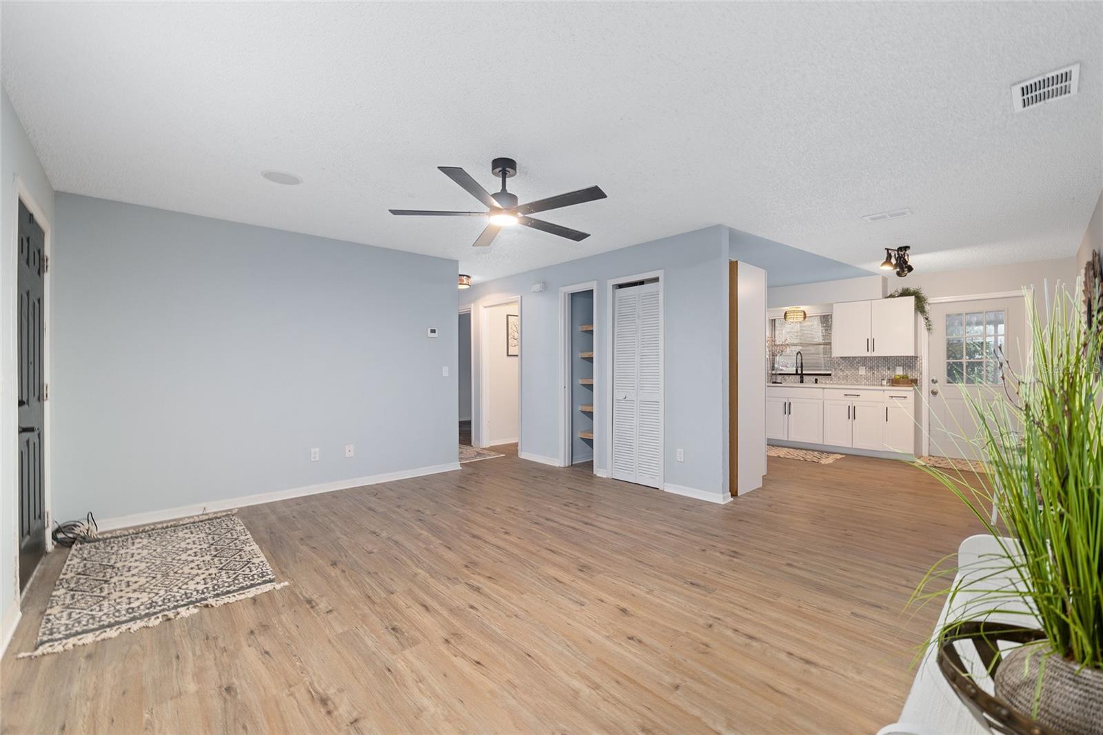 CORAL RDG NORTH - Residential