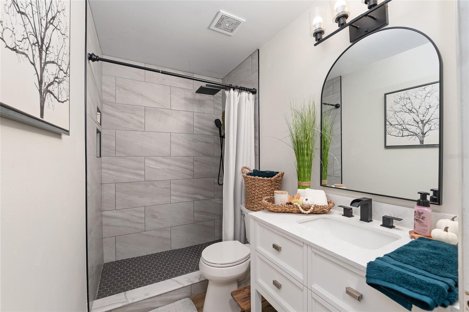 CORAL RDG NORTH - Residential