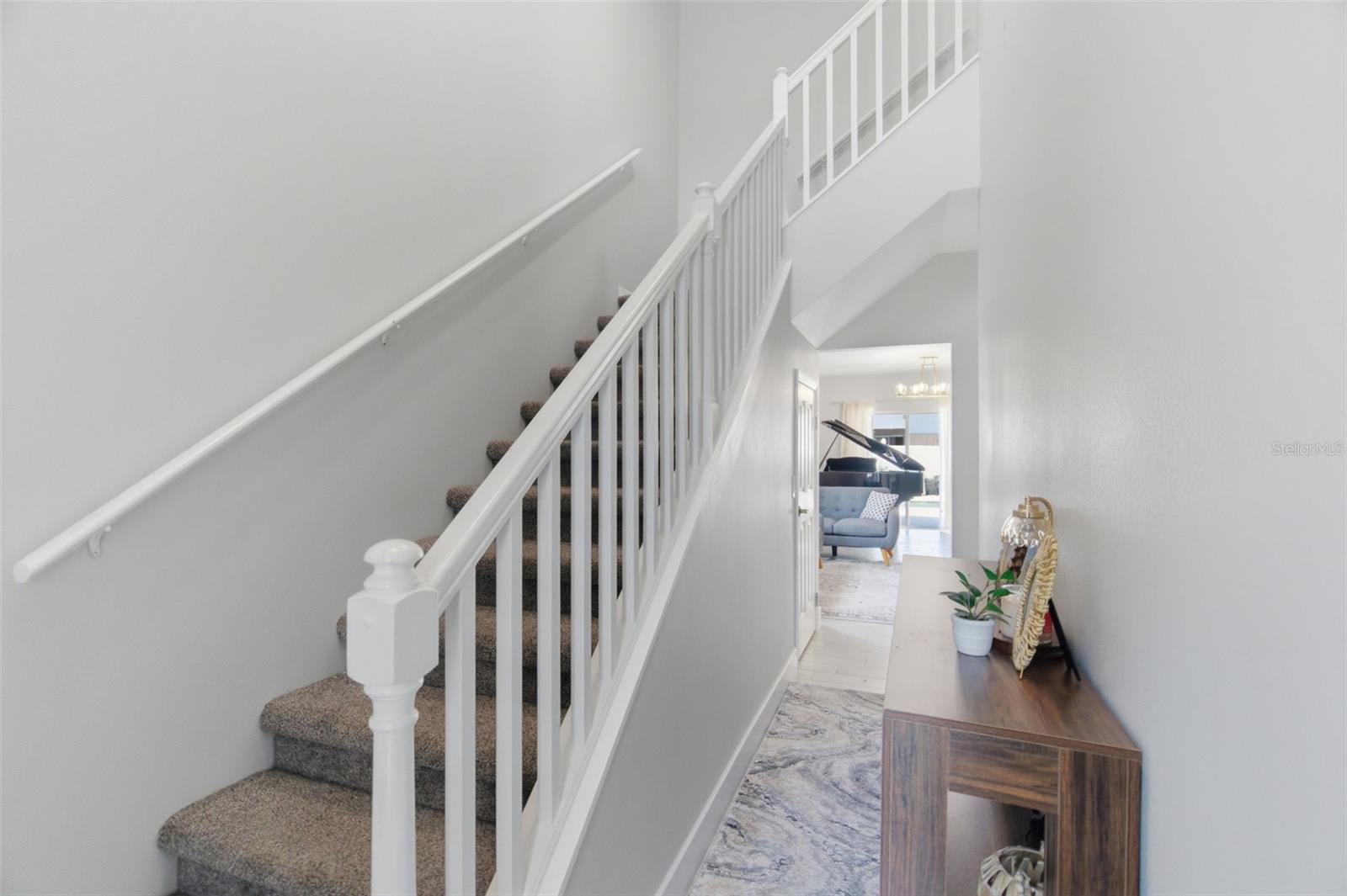 THOUSAND OAKS MULTI-FAM 01-4 - Residential