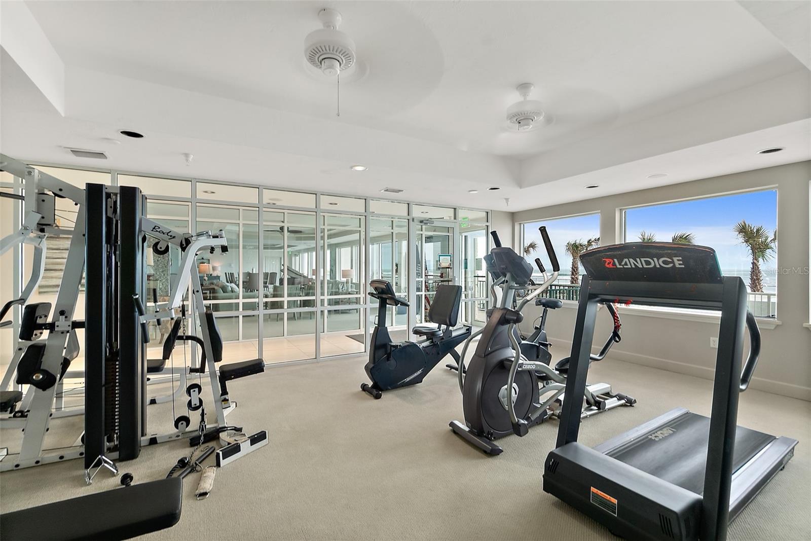 TOWERS GRANDE CONDO - Residential