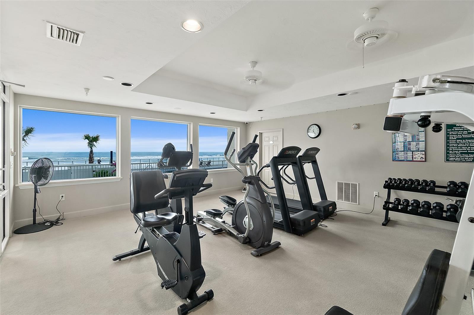 TOWERS GRANDE CONDO - Residential