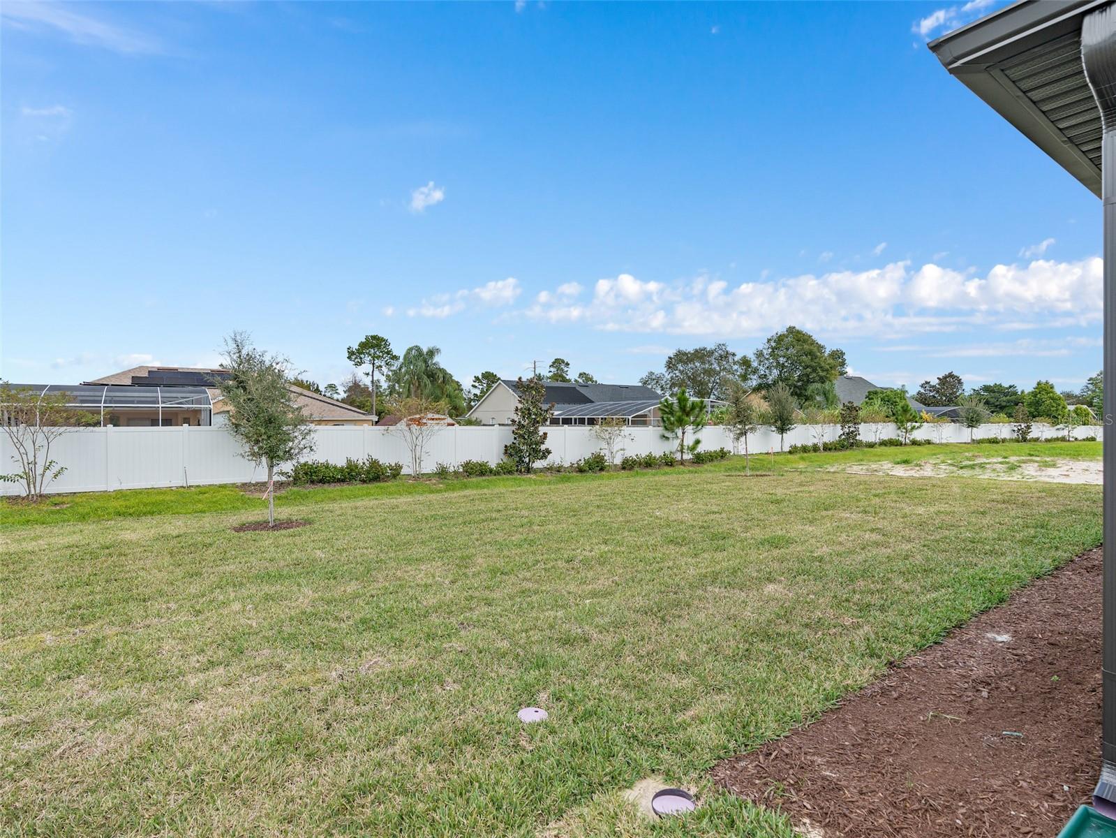 HAMPTON OAKS - Residential