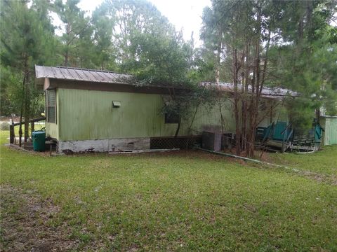 A home in CRYSTAL RIVER