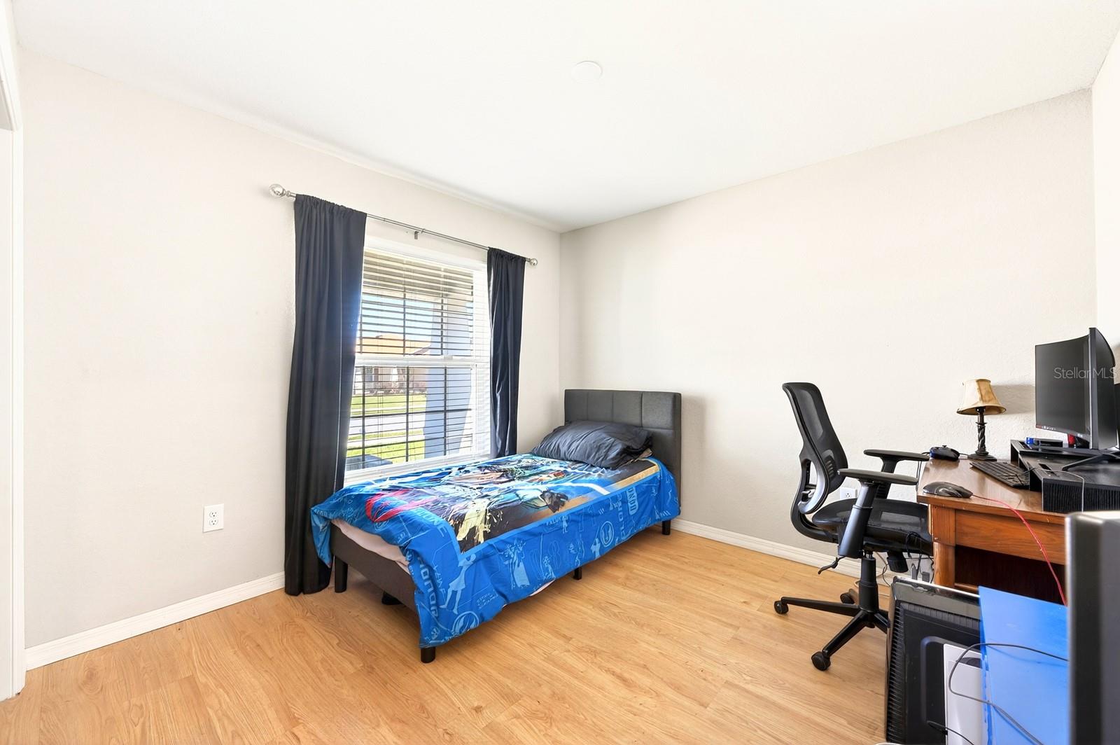 ANISTON - Residential