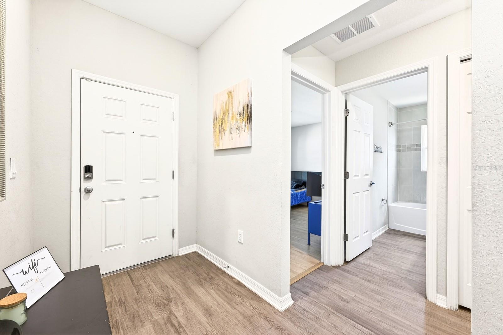 ANISTON - Residential