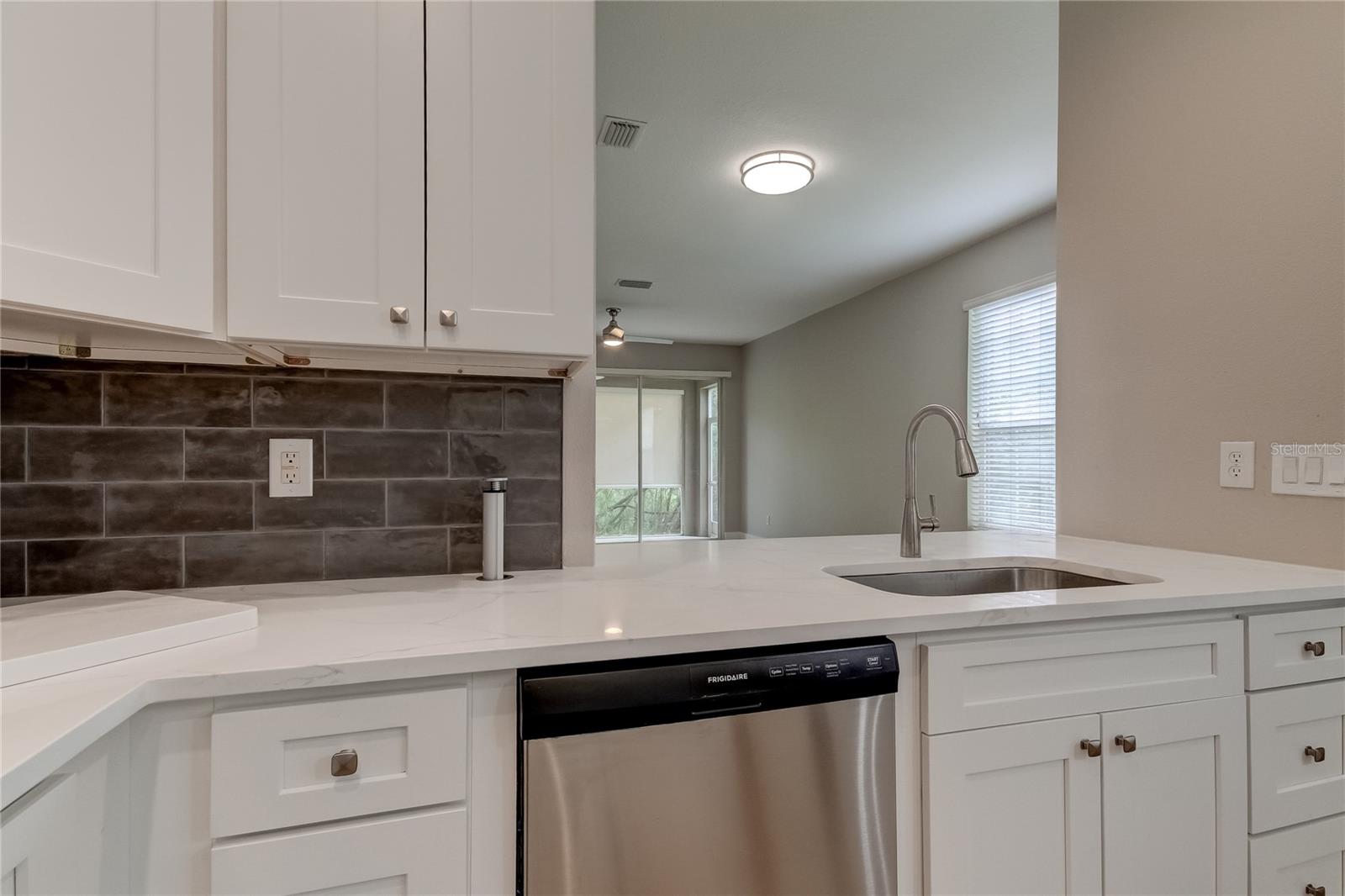 WINDSOR PLACE AT CITRUS PARK P - Residential Lease