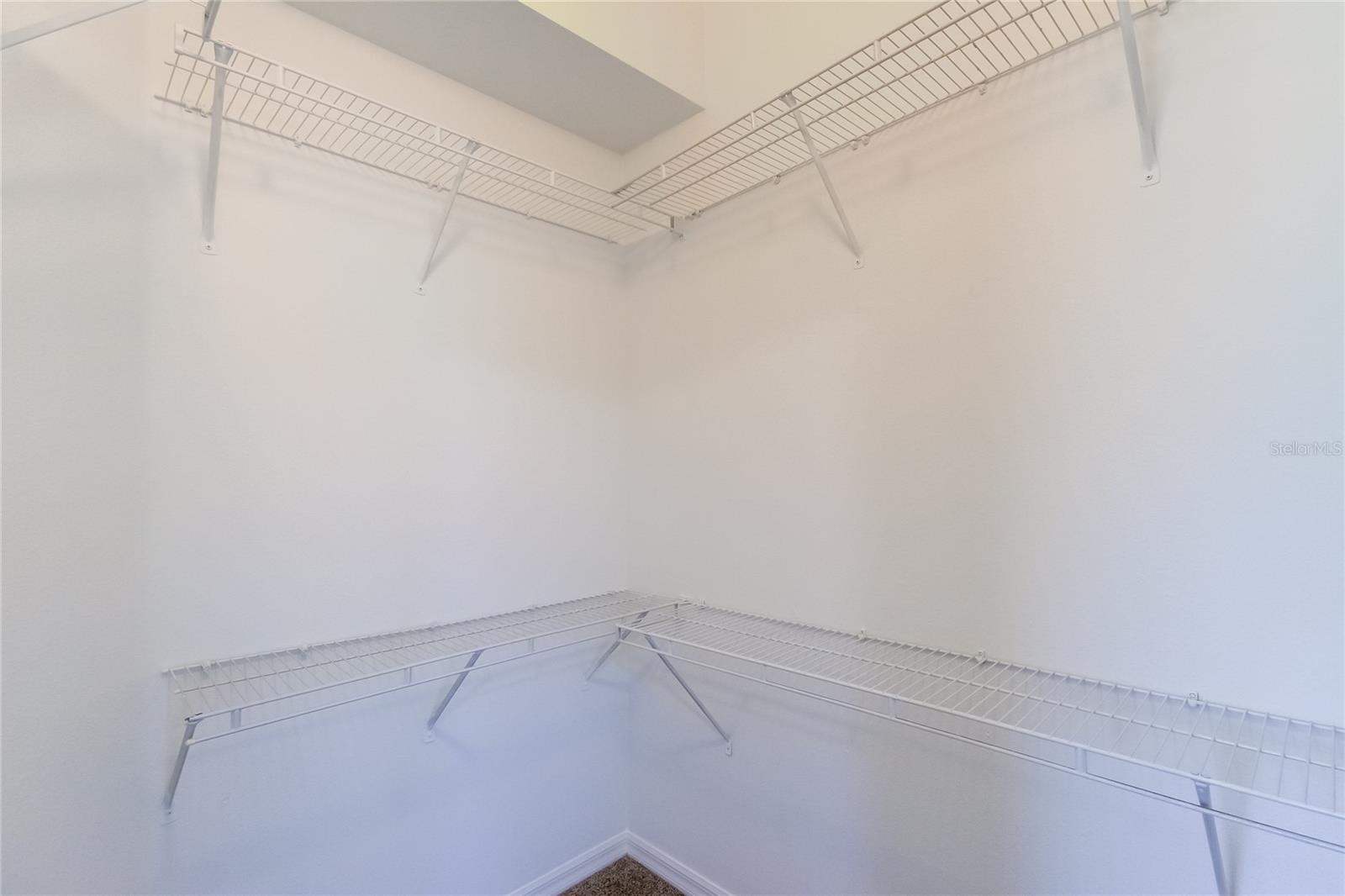 WINDSOR PLACE AT CITRUS PARK P - Residential Lease
