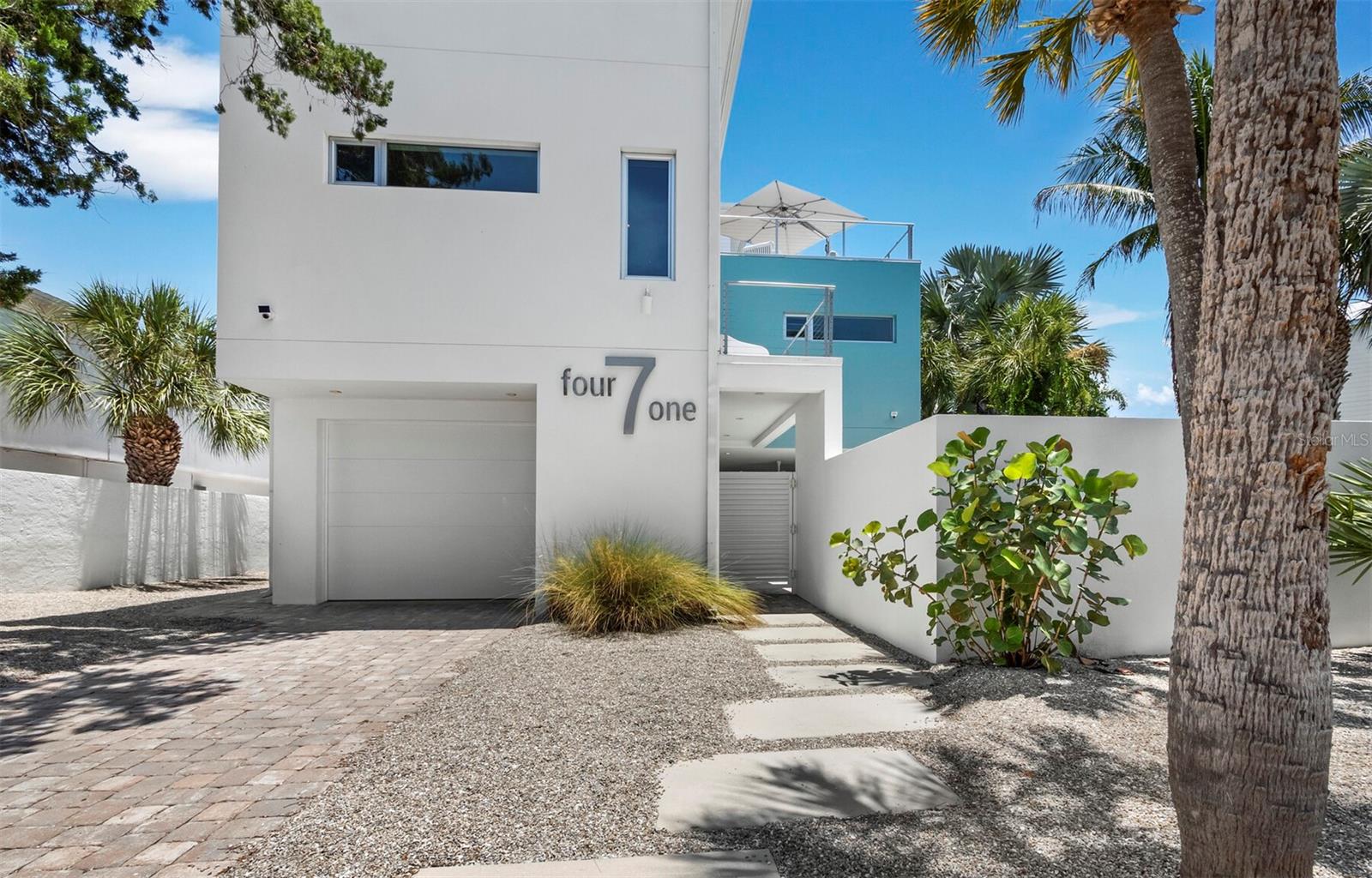 471 ISLAND CIRCLE