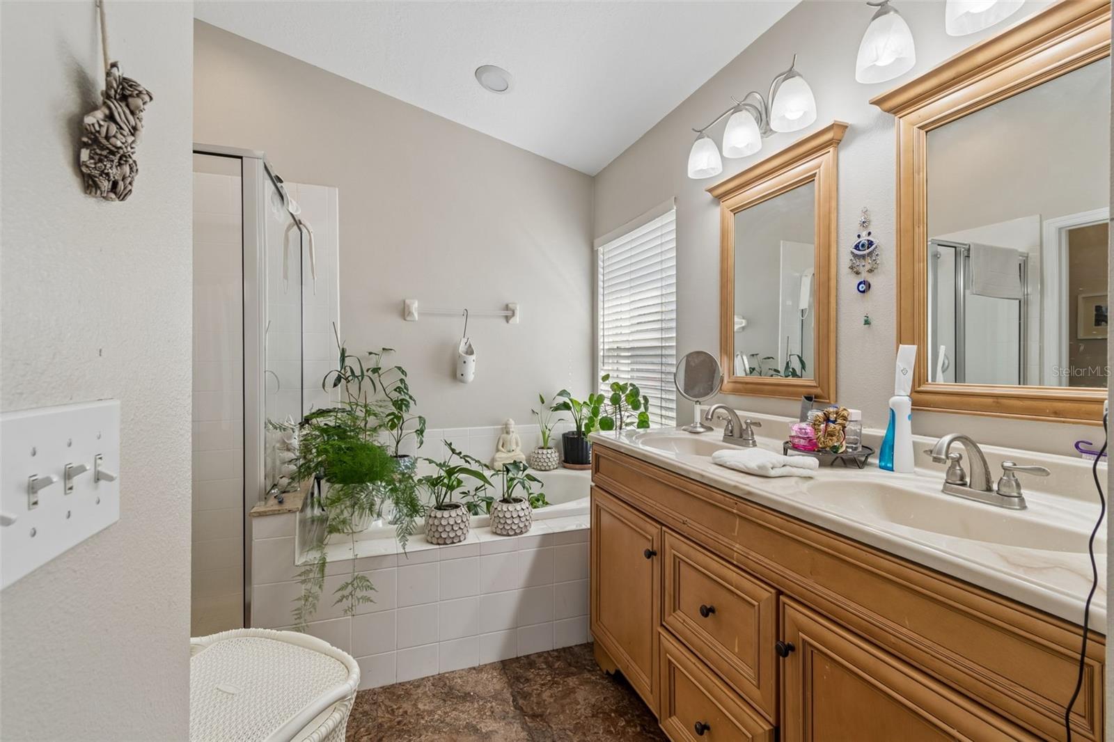 MEADOW POINTE III HOA - Residential