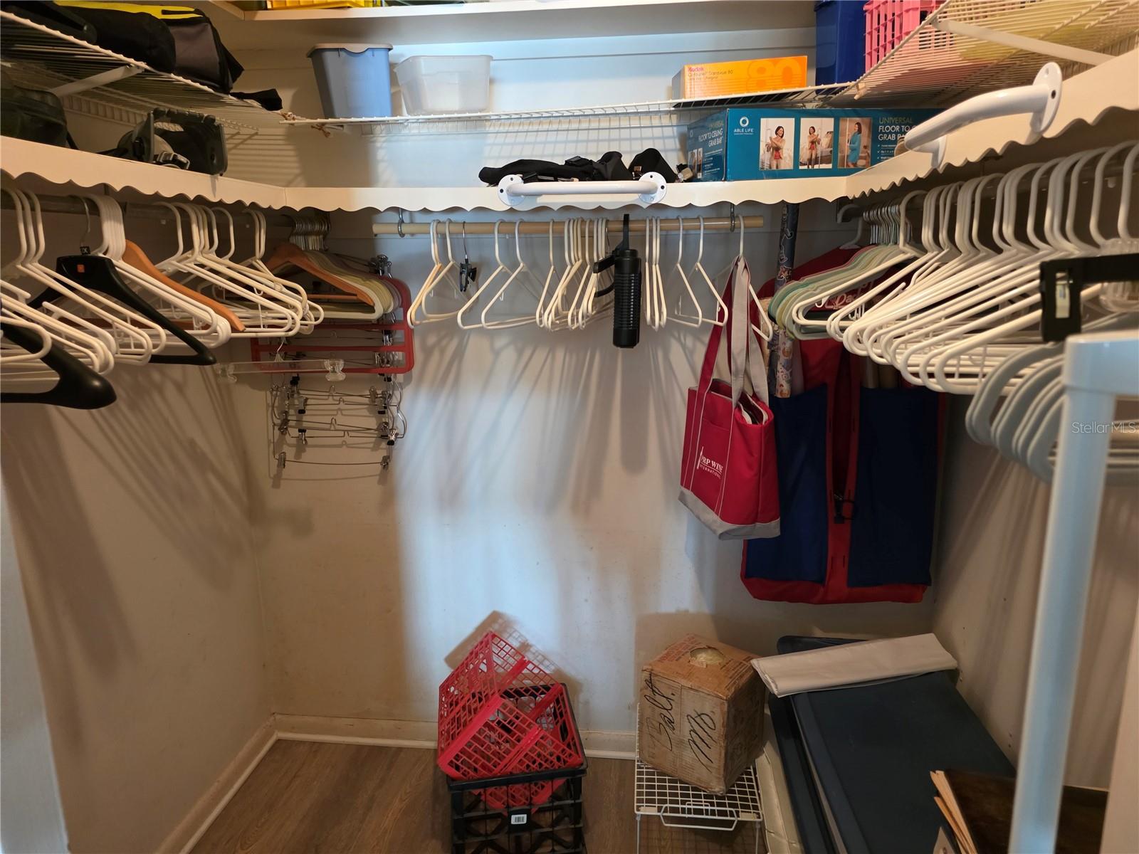 BAYWAY ISLES POINT BRITTANY THREE - Residential