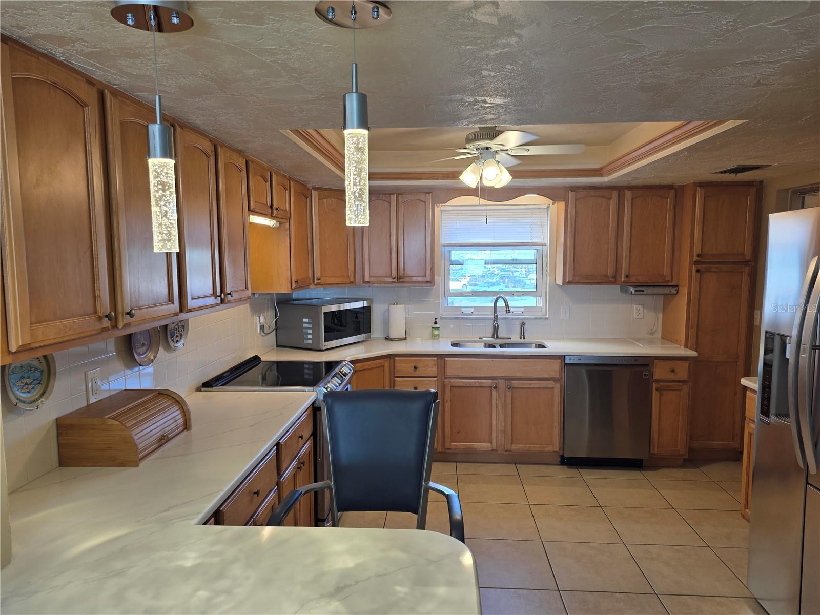 BAYWAY ISLES POINT BRITTANY THREE - Residential