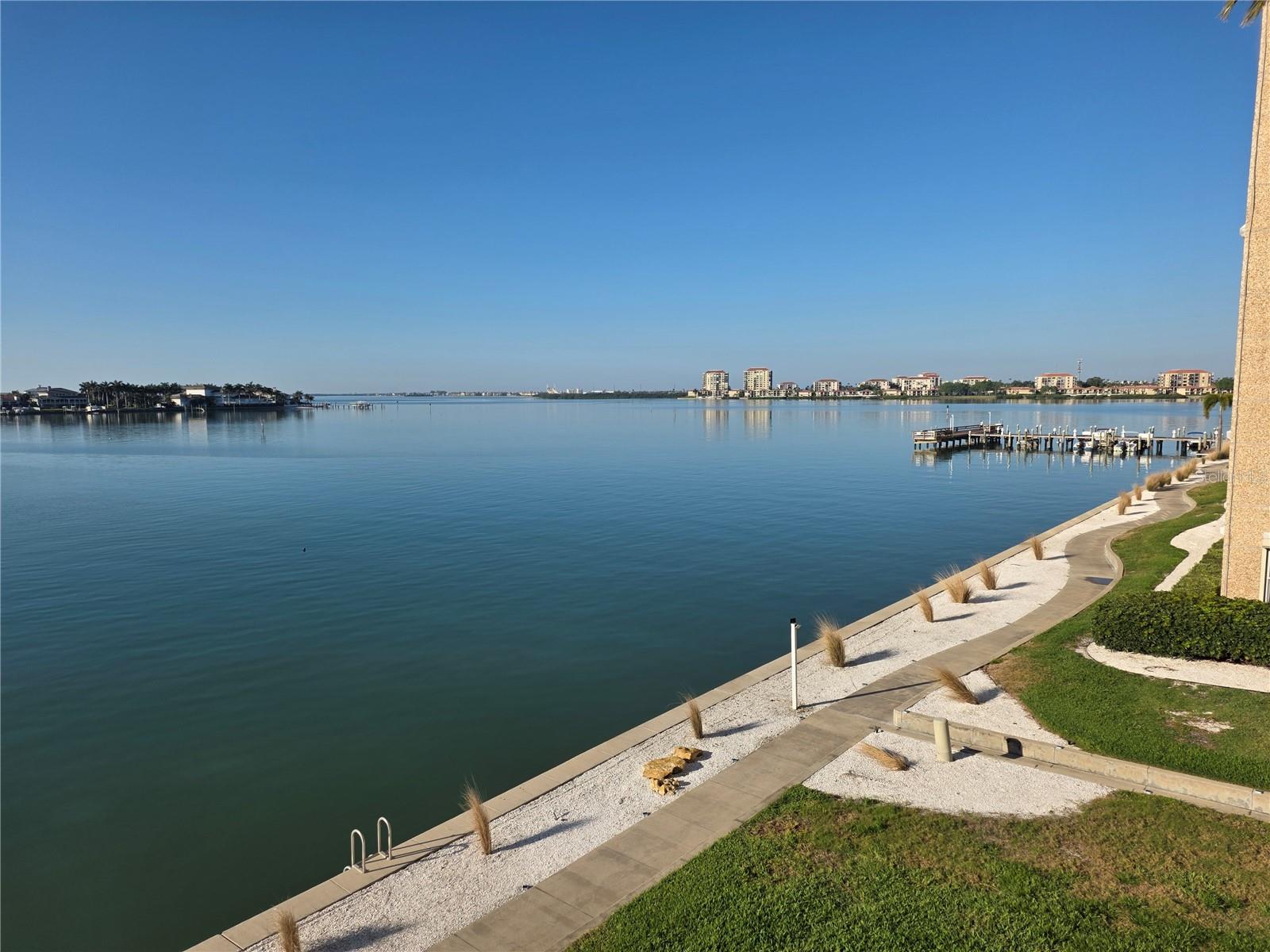 BAYWAY ISLES POINT BRITTANY THREE - Residential