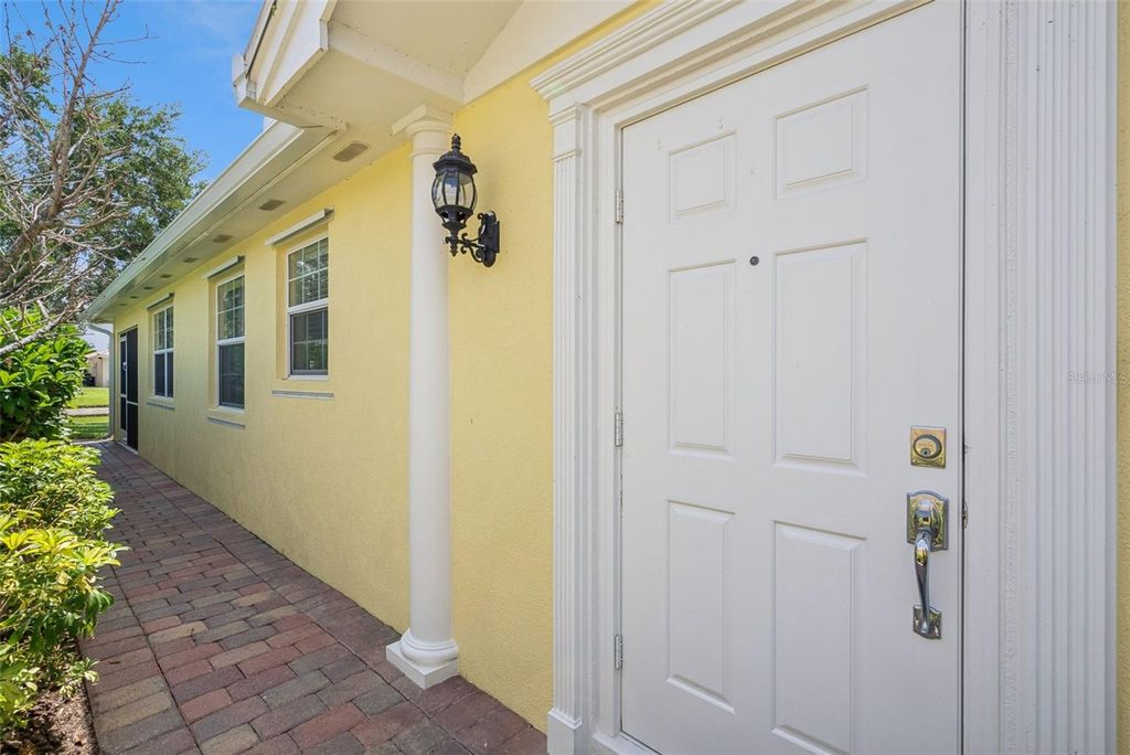 Photo of 11849 Fan Tail Lane, Orlando, FL 32827 (MLS # O6403455)