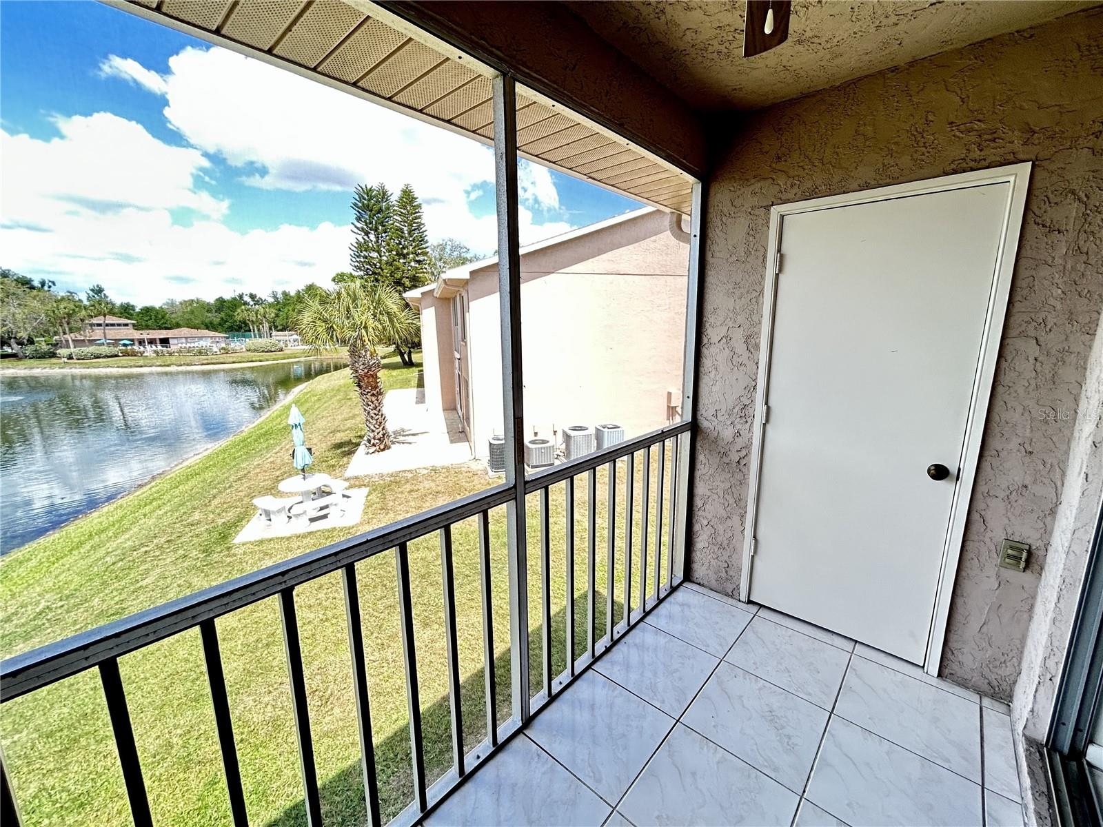 SUNNYBROOK CONDO 09 - Residential