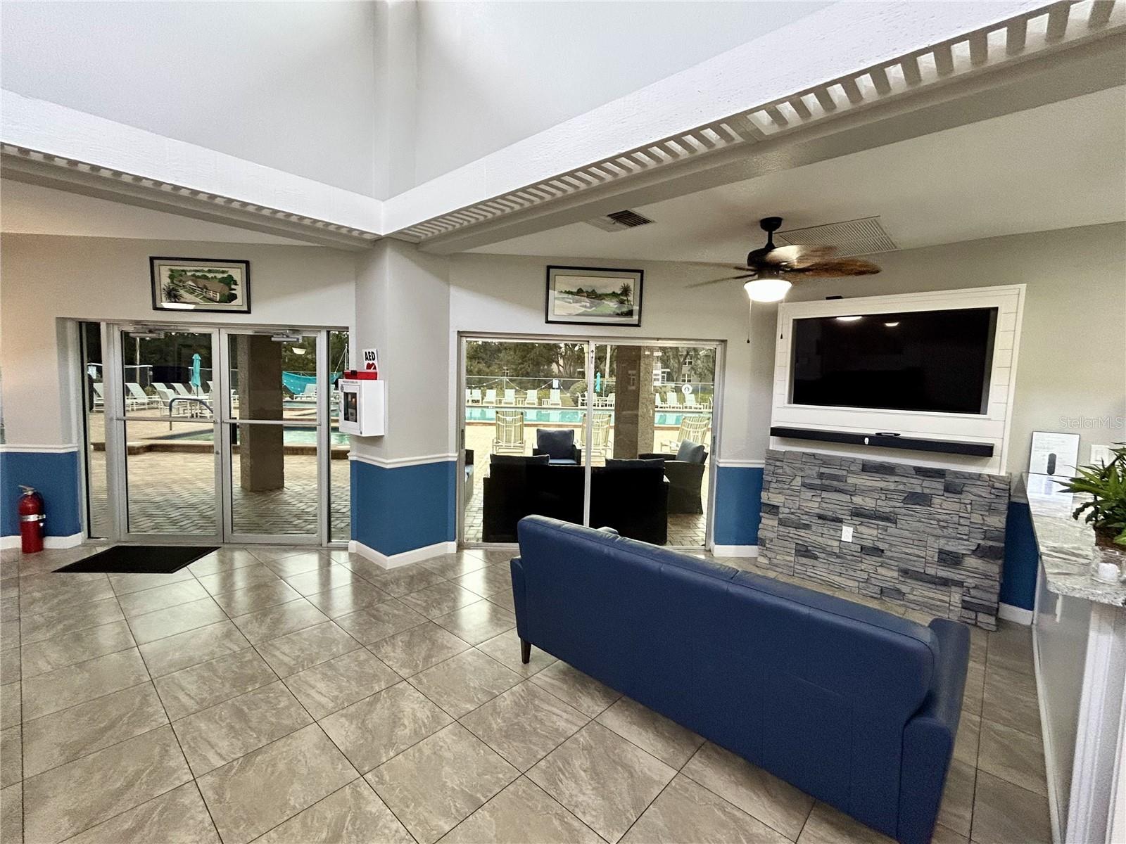 SUNNYBROOK CONDO 09 - Residential