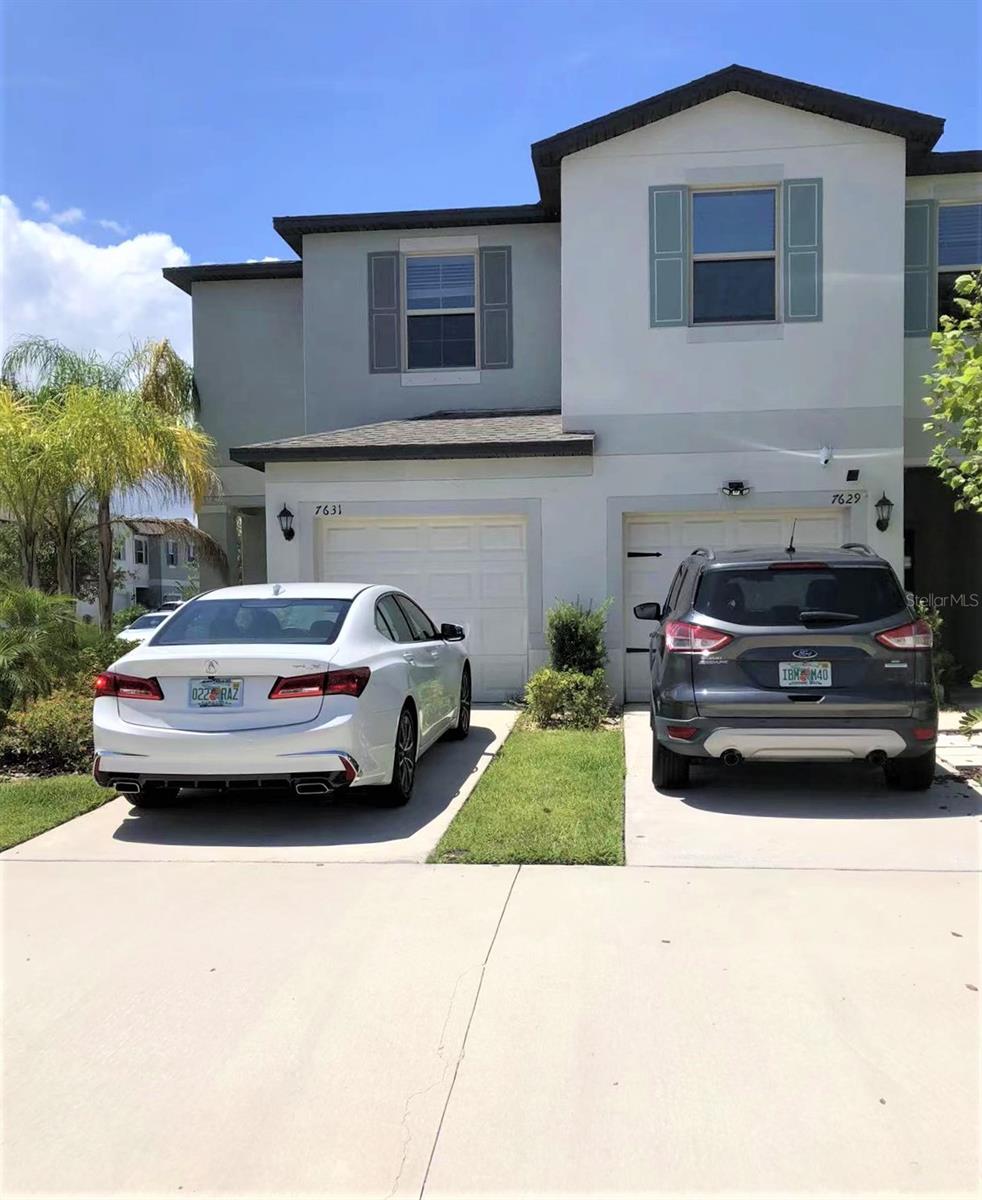 Beautiful 2 Bedroom, 2.5 bath townhome located in Touchstone. The open floorplan on the first floor offers plenty of space for everything yet still keeping a cozy feeling. The upstairs bedrooms are split for added privacy. Loft located at the top of the stairs is a great location for a small work/school desk area. Separate utility room for laundry. Double sink in master bathroom. Community amenities include fitness, pool, playground and dog park. This unit comes with a one car garage and the community offers plenty of parking for your guests. Conveniently located near I75 and 301. Easy access to shopping centers, restaurants, mall, Schools, Hospitals and Airport.