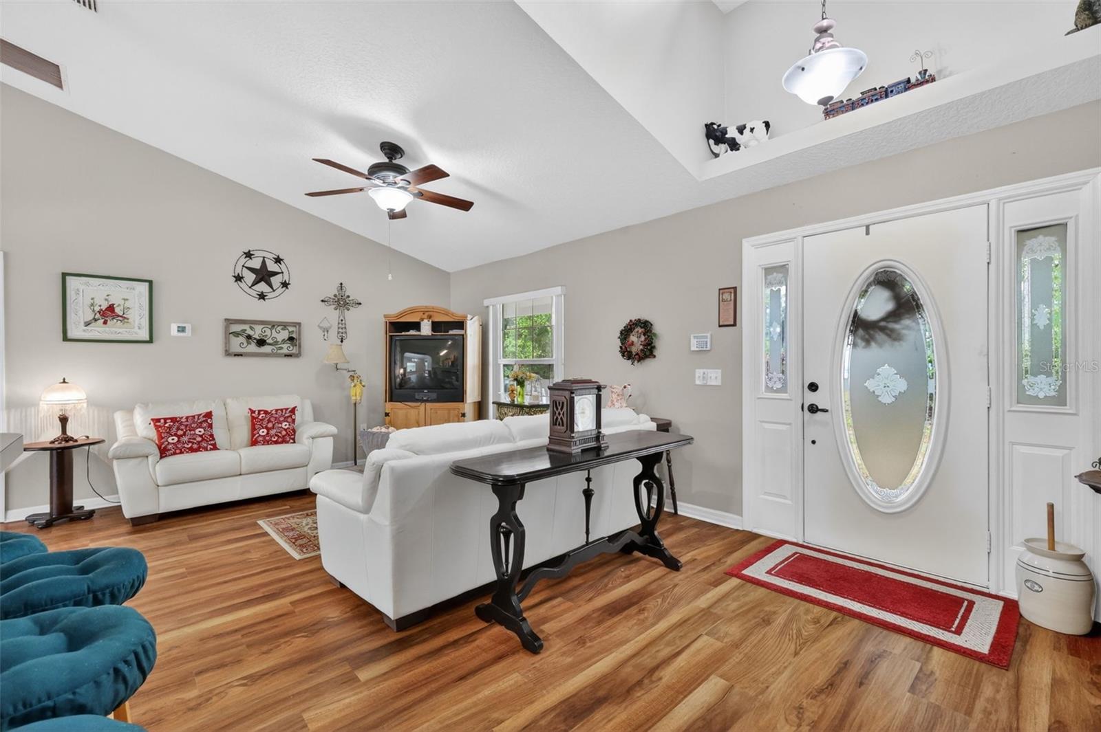 ROYAL TRAILS UNIT 01 - Residential