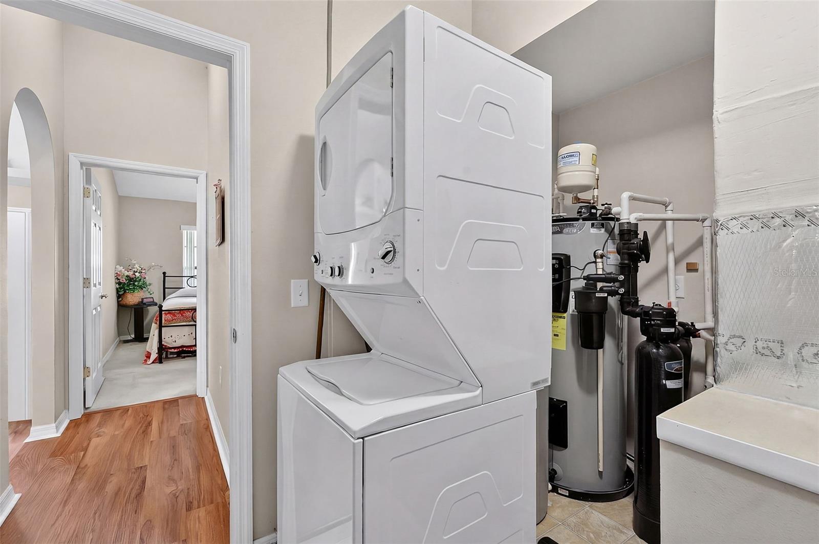 ROYAL TRAILS UNIT 01 - Residential