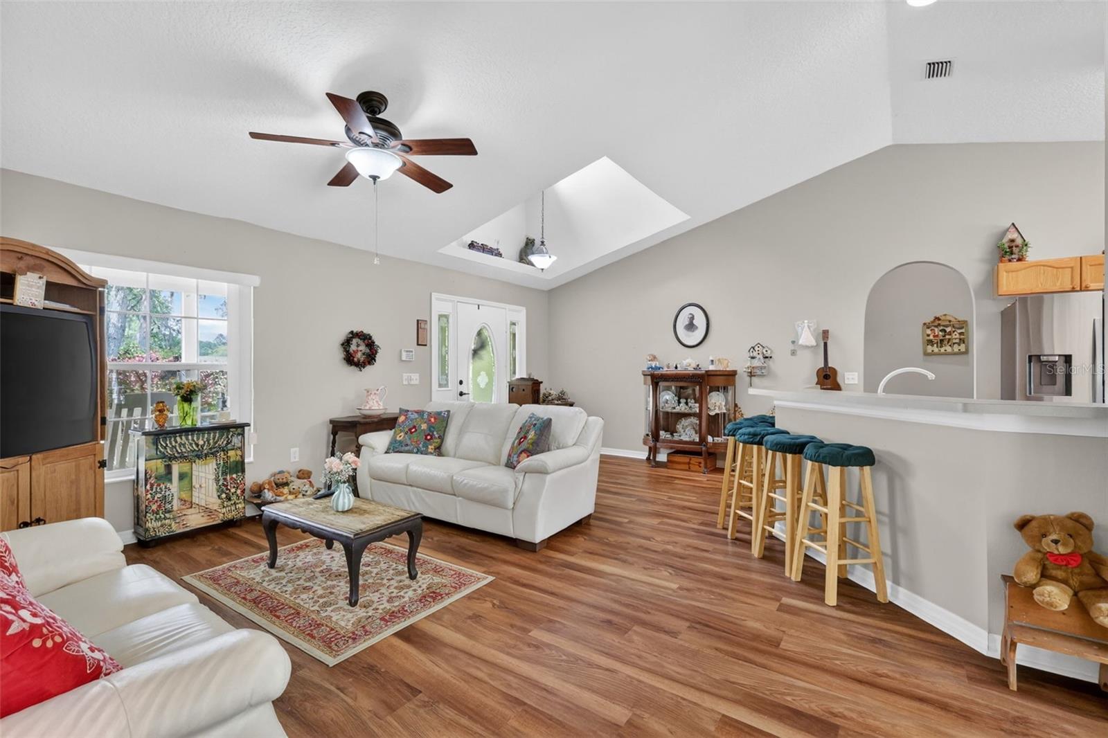 ROYAL TRAILS UNIT 01 - Residential