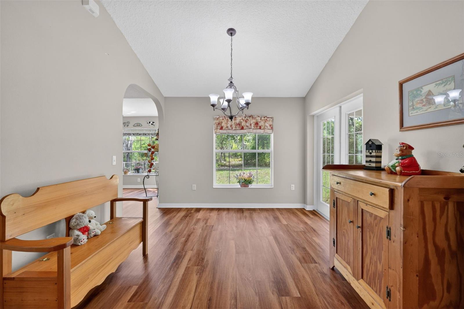 ROYAL TRAILS UNIT 01 - Residential