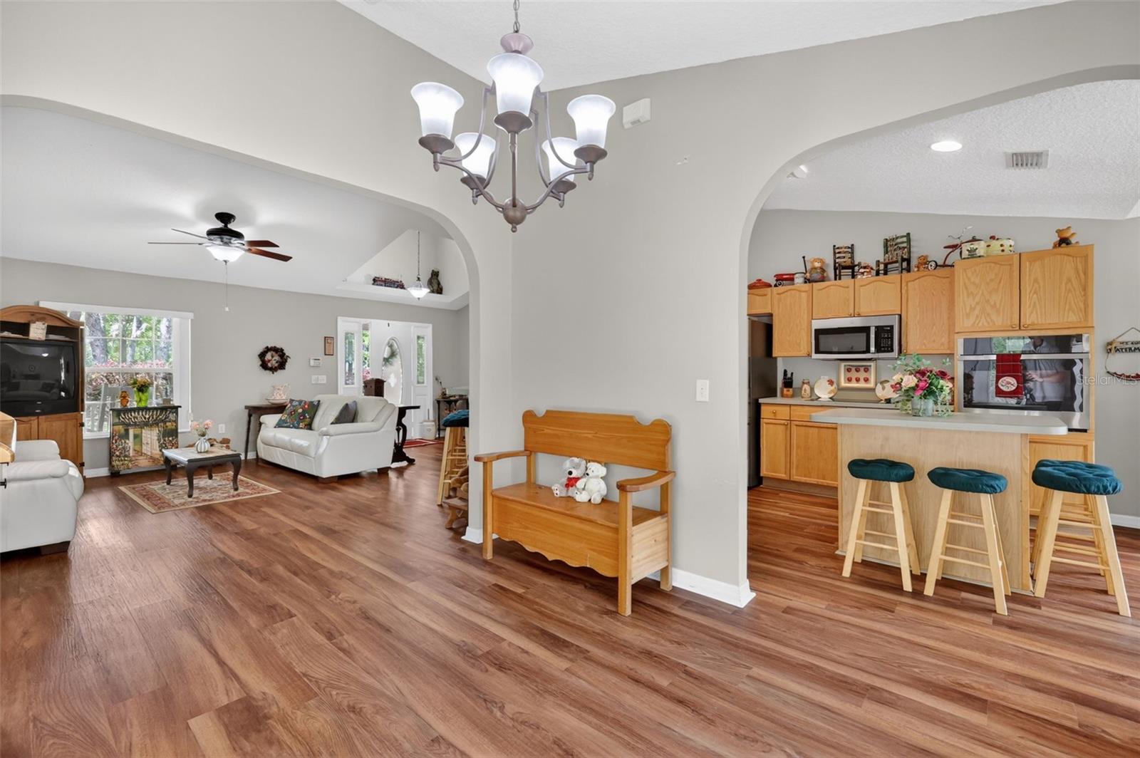 ROYAL TRAILS UNIT 01 - Residential