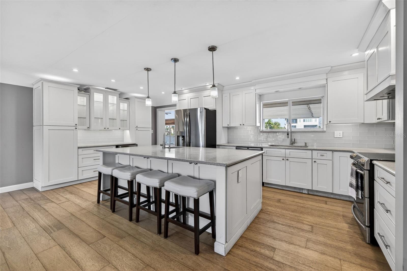 NORTH EAST PARK SHORES - Residential