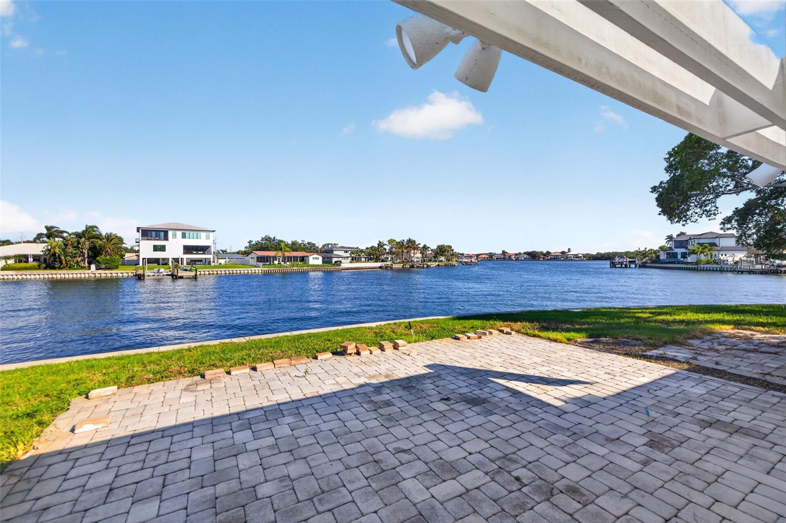NORTH EAST PARK SHORES - Residential