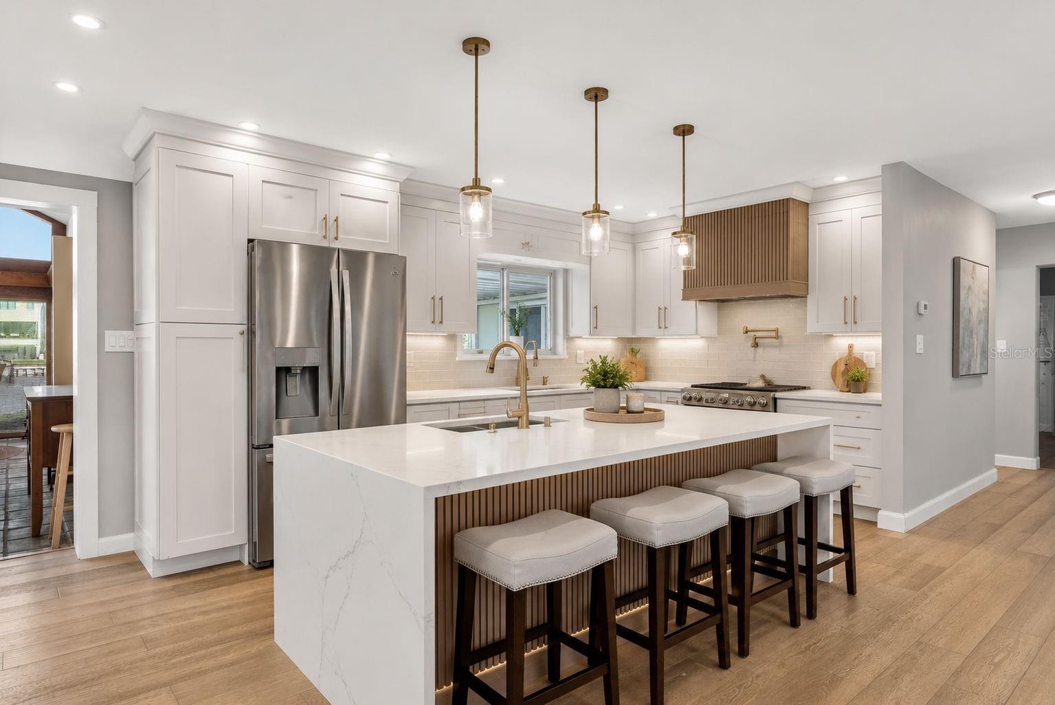 NORTH EAST PARK SHORES - Residential