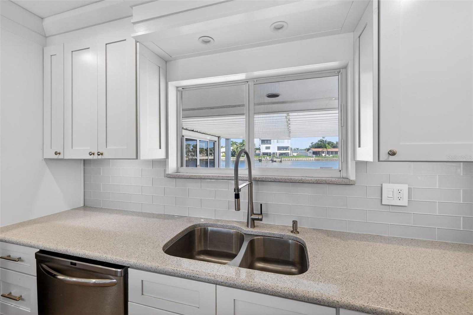 NORTH EAST PARK SHORES - Residential