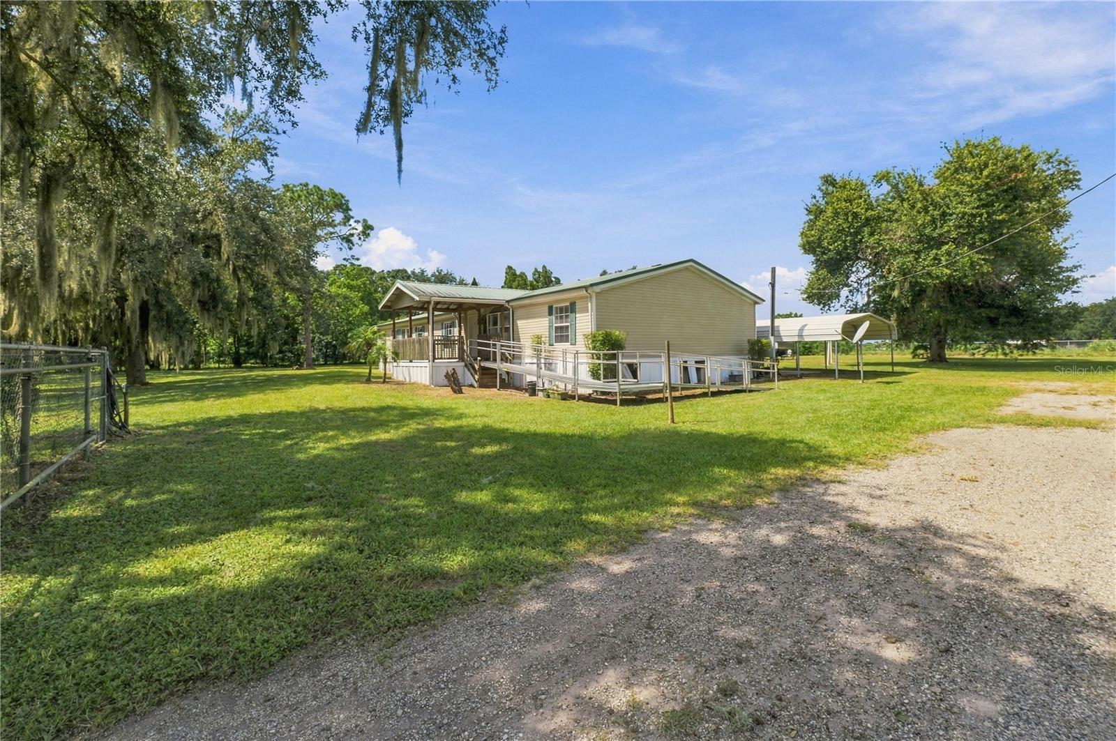 8611 COUNTY LINE ROAD, LITHIA, FL, 33547 2 8611 COUNTY LINE ROAD