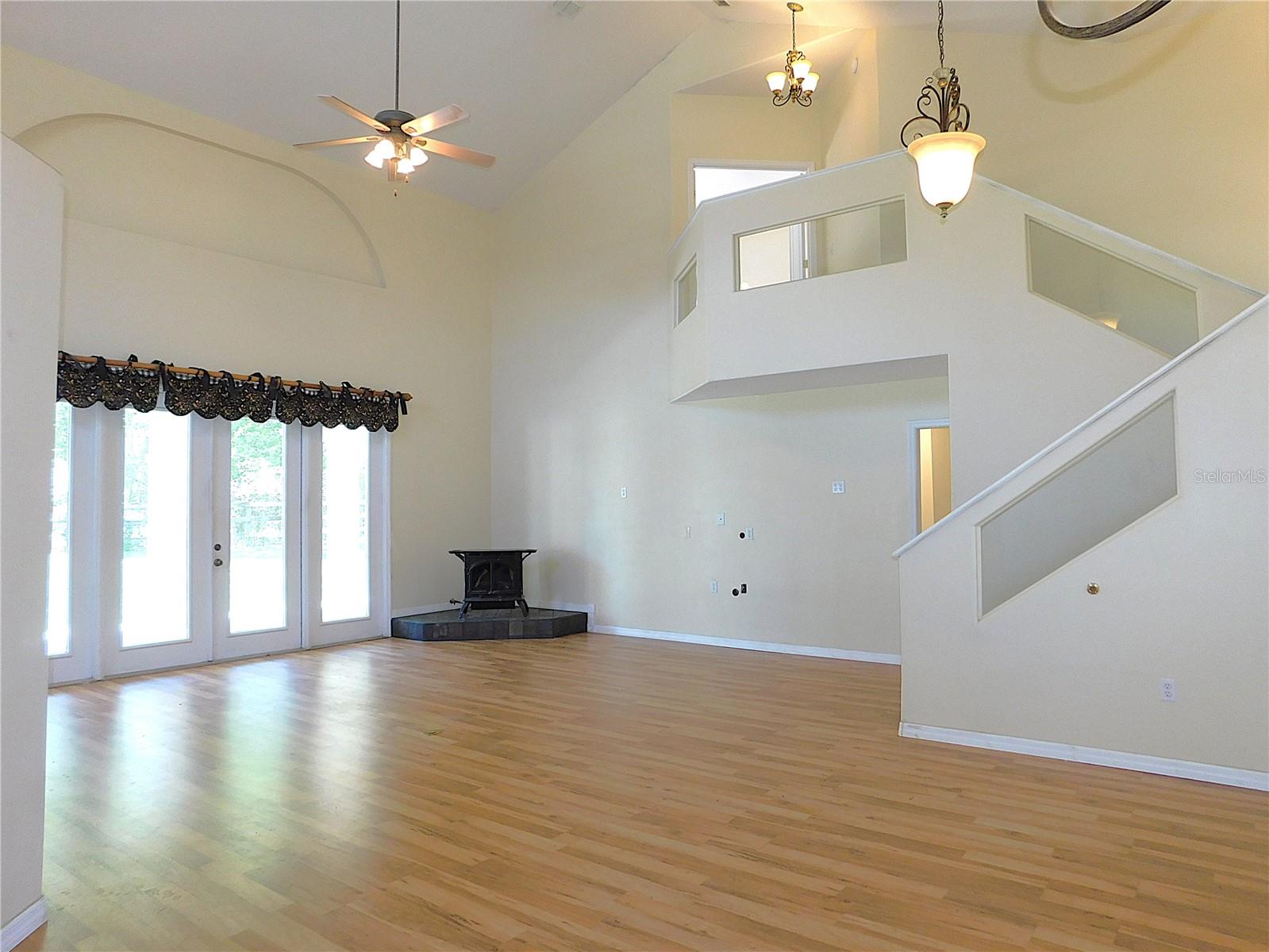 SUMMERTON - Residential