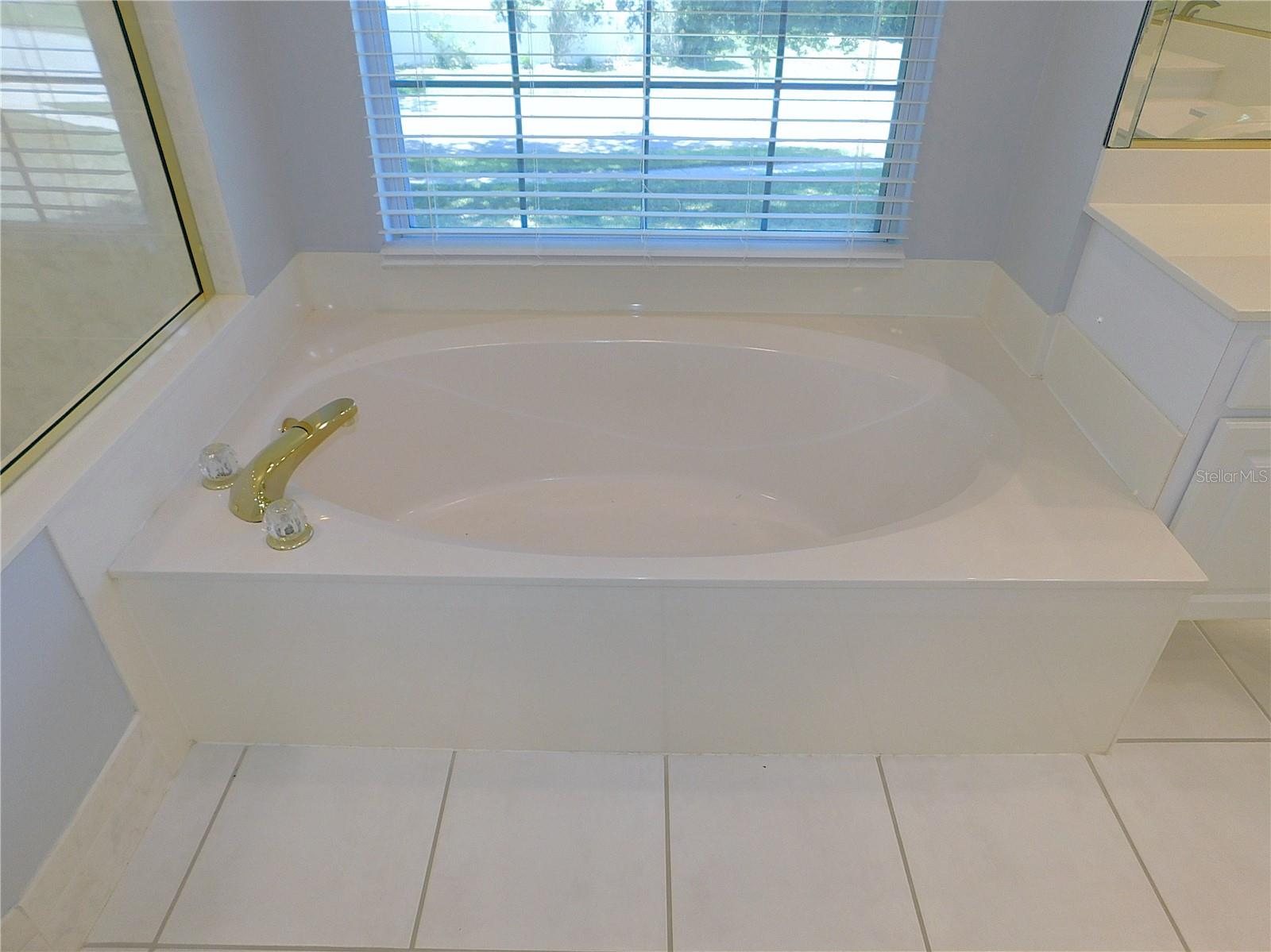 SUMMERTON - Residential