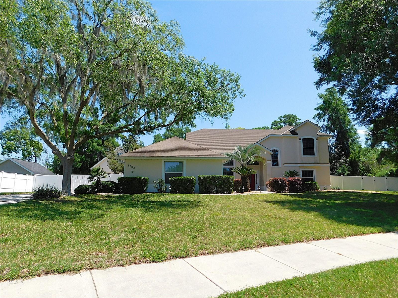 SUMMERTON - Residential