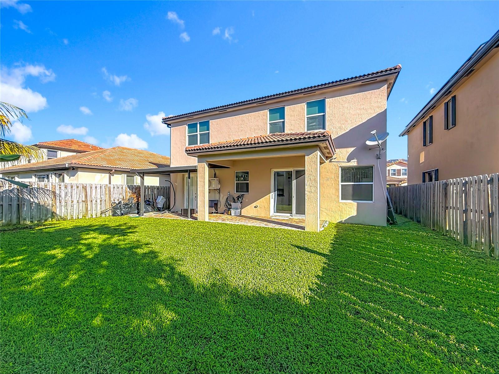 COUNTRY GARDENS SOUTH - Residential