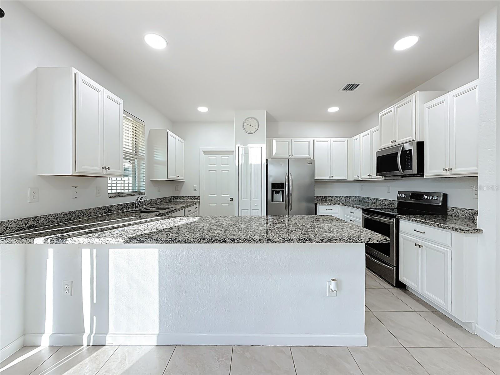 COUNTRY GARDENS SOUTH - Residential