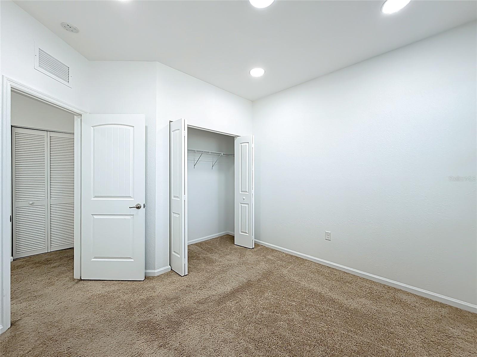 COUNTRY GARDENS SOUTH - Residential