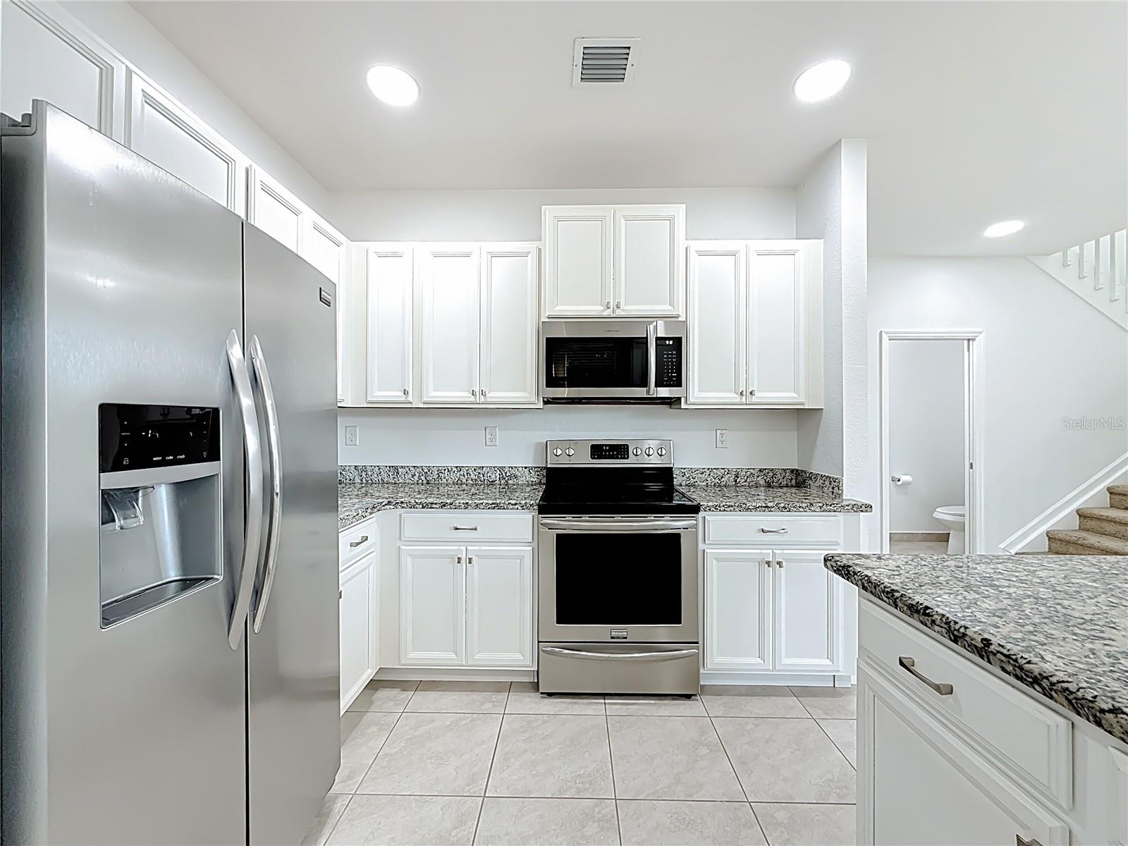 COUNTRY GARDENS SOUTH - Residential