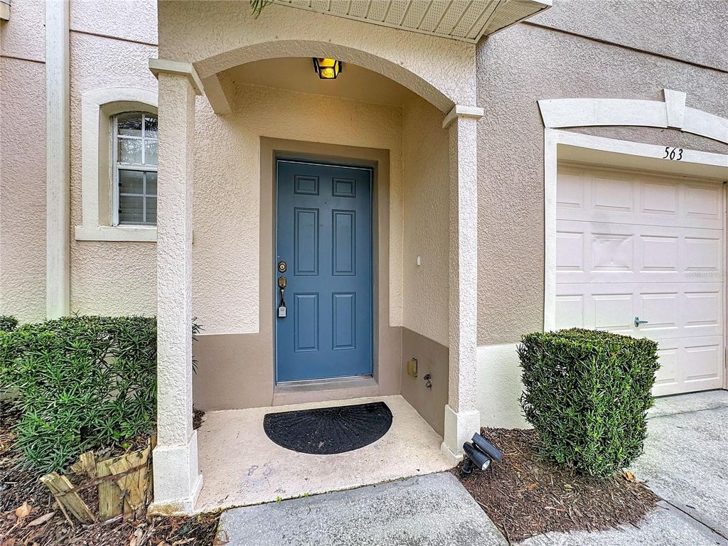 Photo of 563 Pinebranch Circle, Winter Springs, FL 32708 (MLS # S5141632)