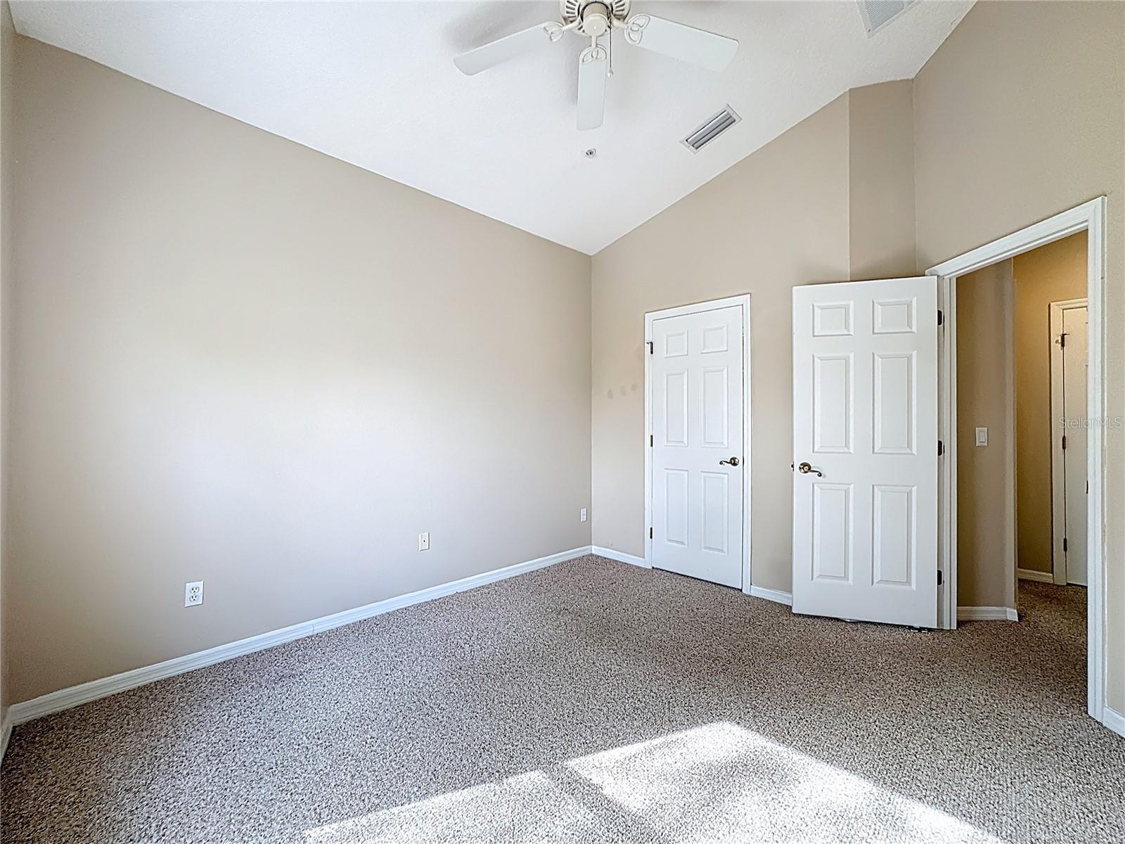 BARCLAY RESERVE TWNHMS - Residential