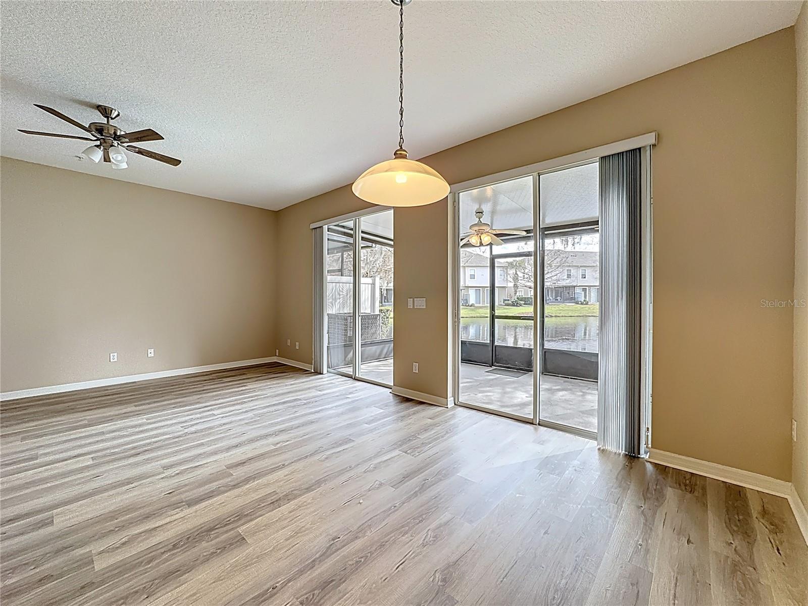 BARCLAY RESERVE TWNHMS - Residential