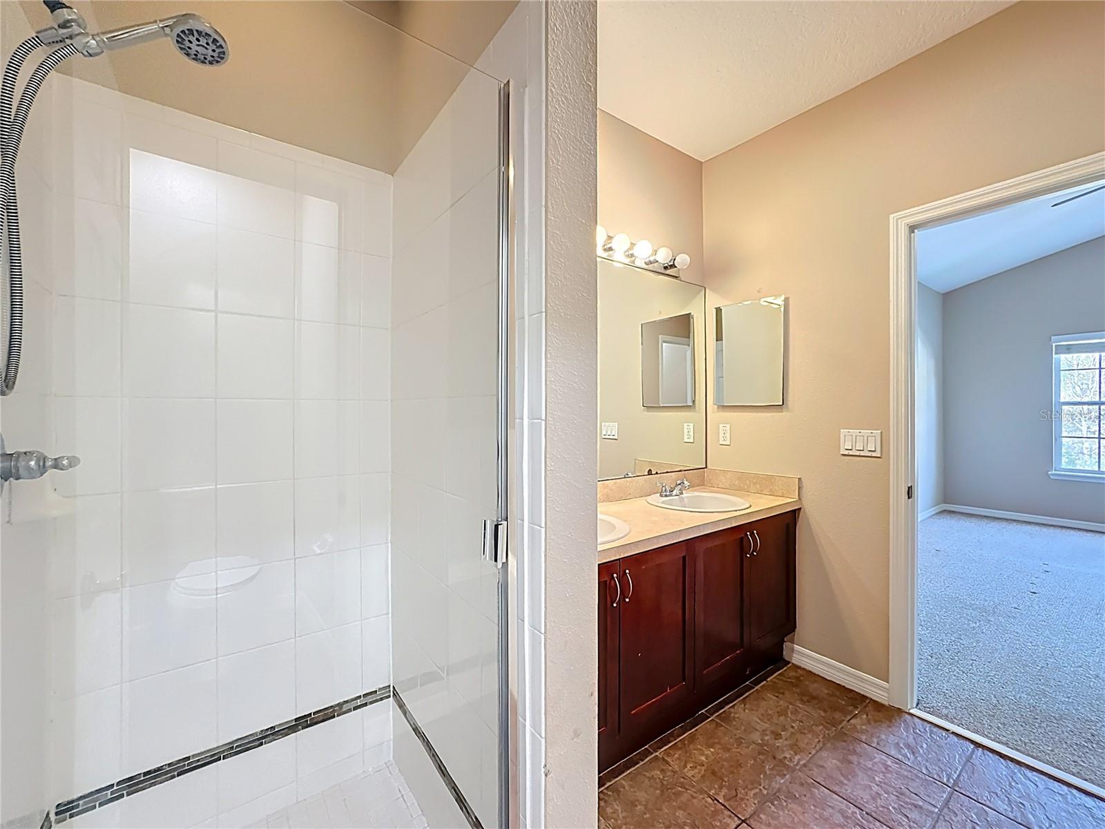 BARCLAY RESERVE TWNHMS - Residential