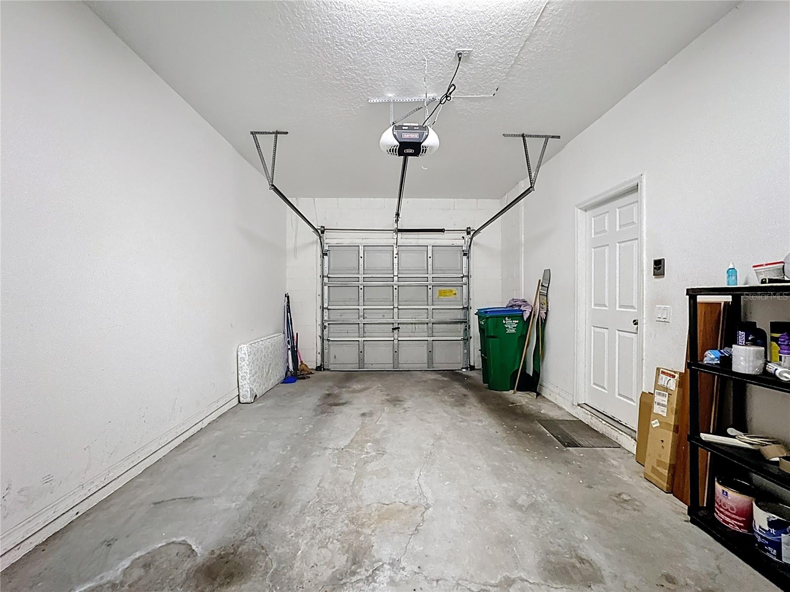 BARCLAY RESERVE TWNHMS - Residential