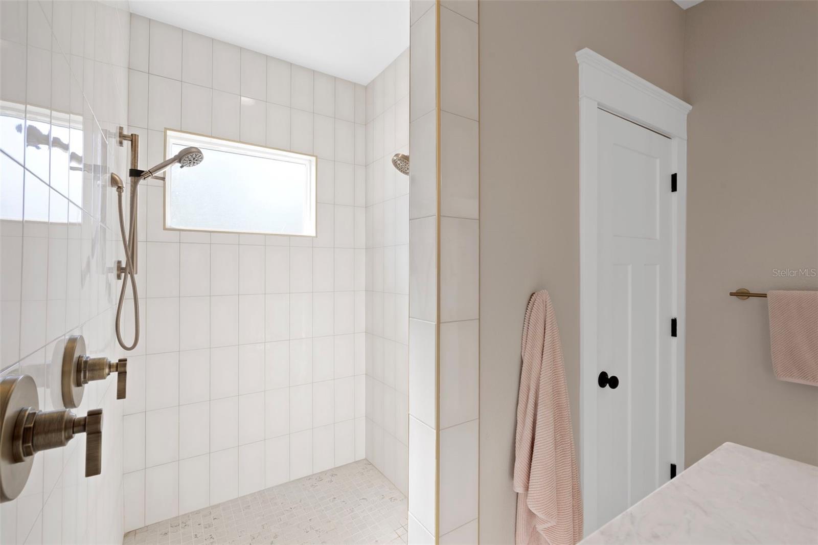 SPRING HILL REV - Residential