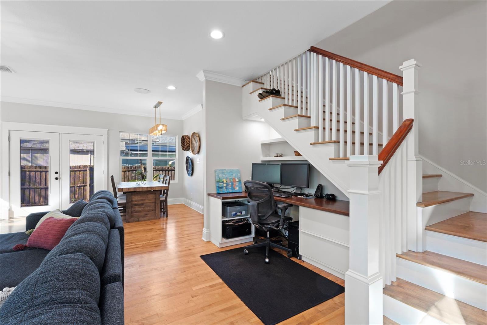 SPRING HILL REV - Residential