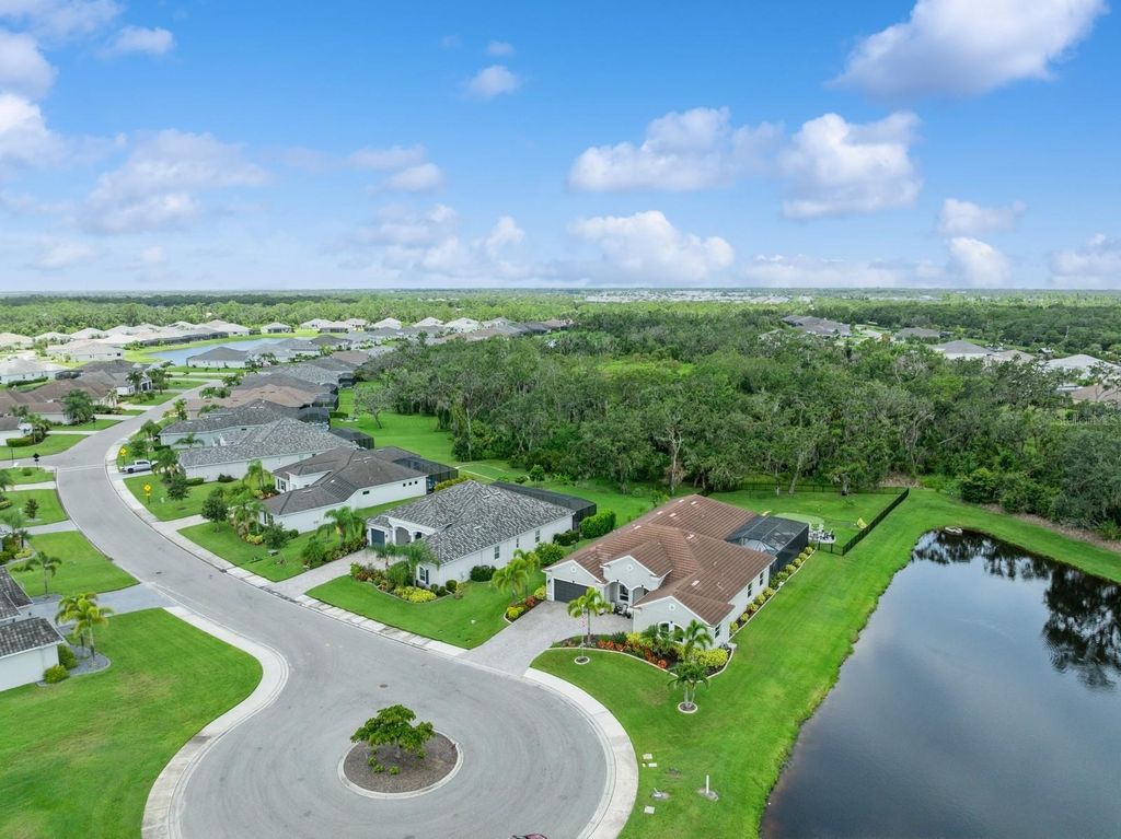 Photo of 16038 39th Glen E, Parrish, FL 34219 (MLS # A4656861)