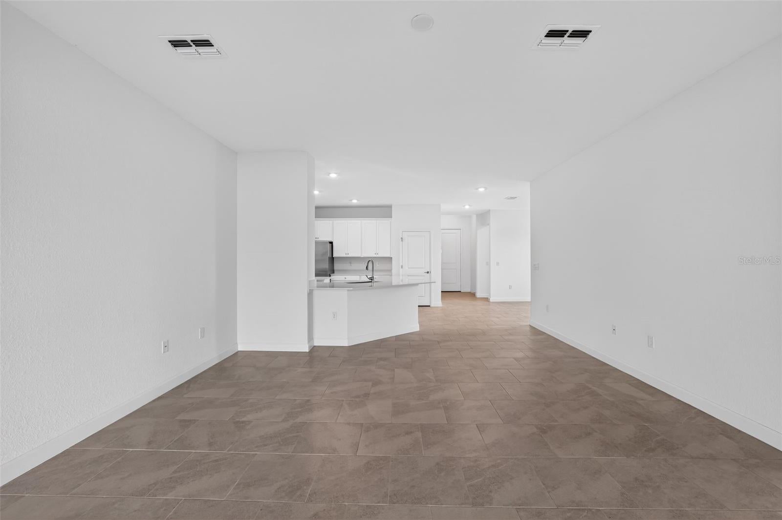 3205 PINEBERRY CROSSING