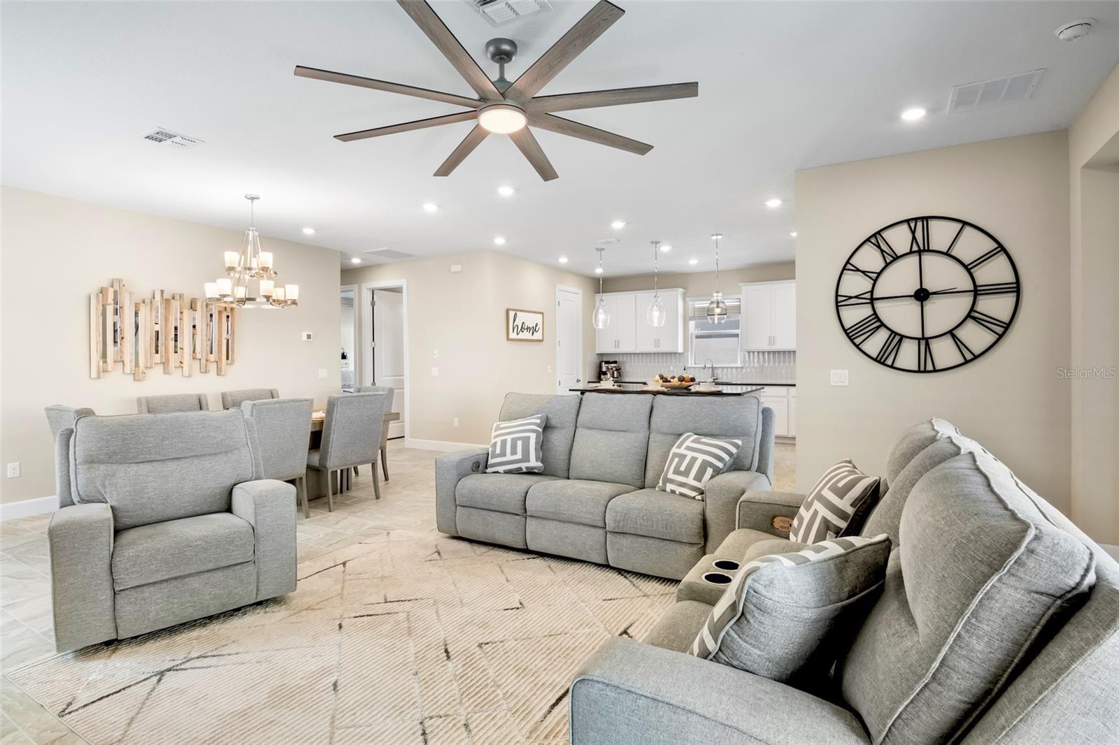 ESPLANADE NORTH AT ARTISAN LAKES SUBPH I - Residential