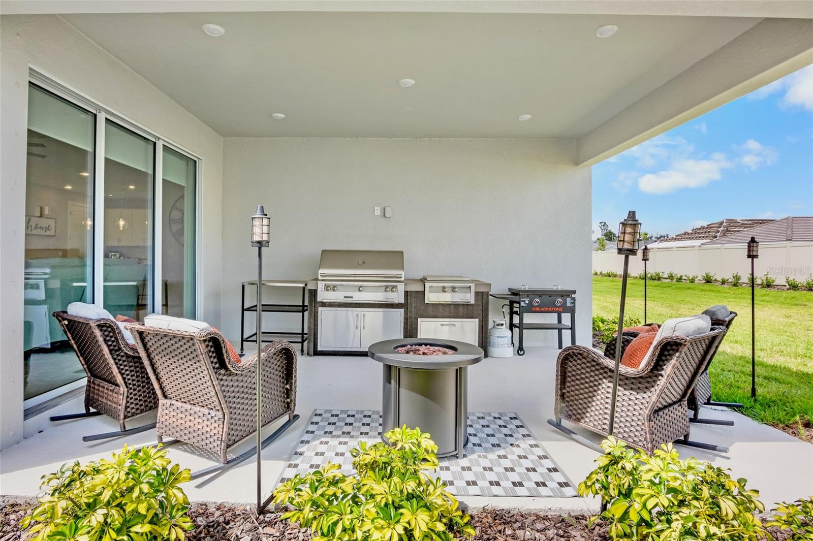 ESPLANADE NORTH AT ARTISAN LAKES SUBPH I - Residential